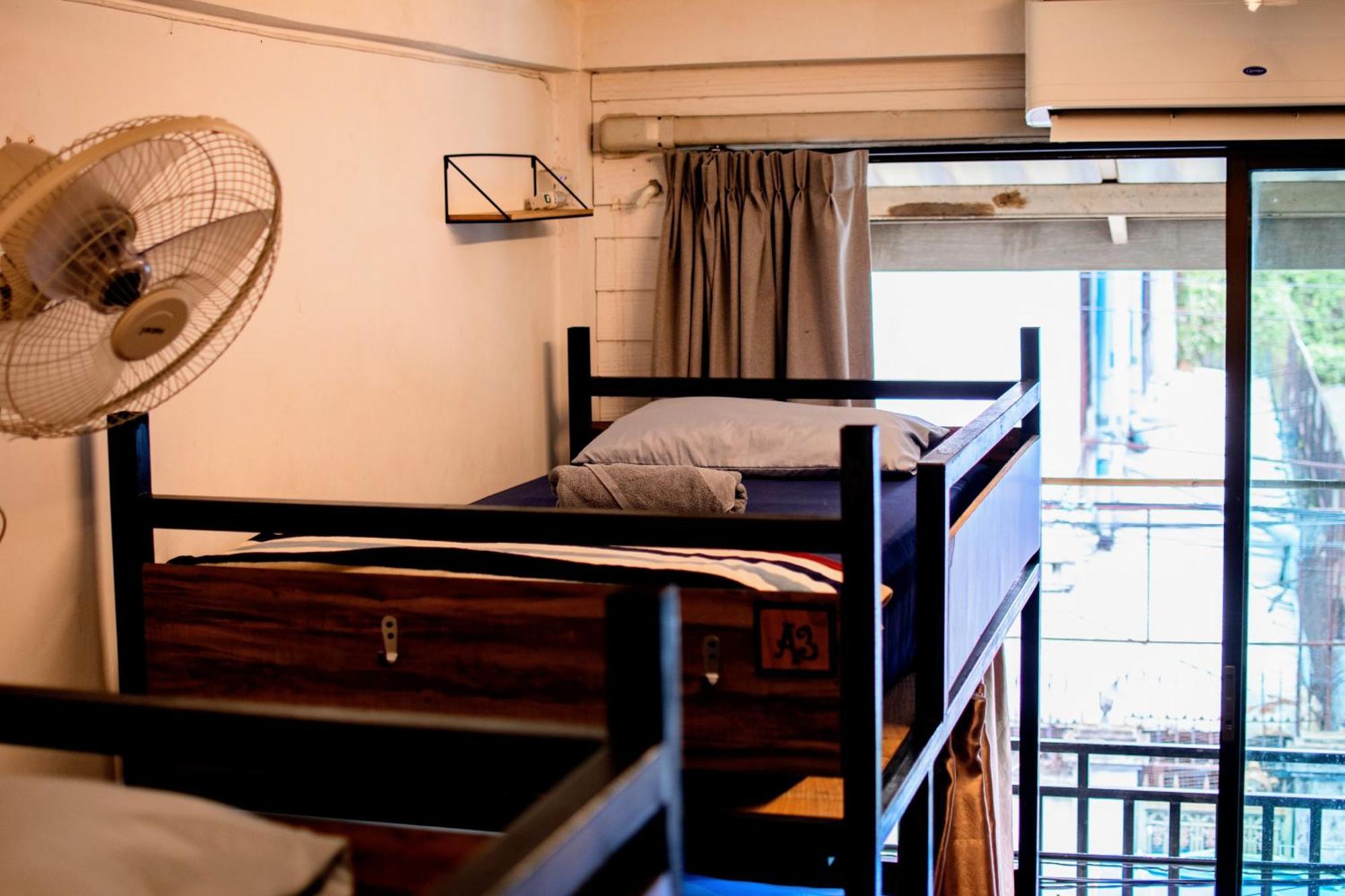 Albergue Back Backpackers